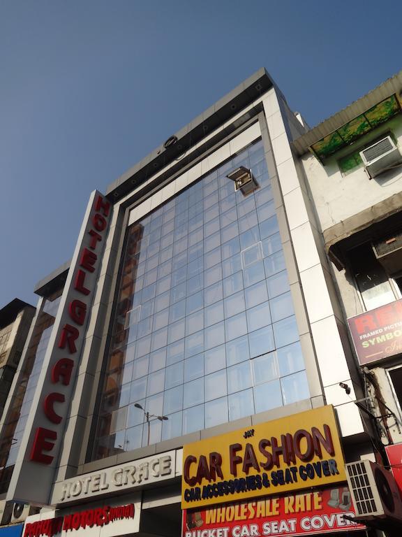 Hotel Grace New Delhi Ngoại thất bức ảnh