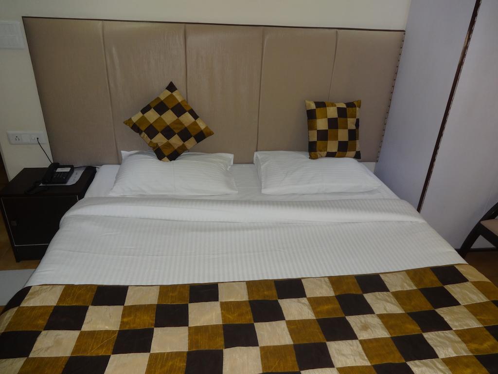 Hotel Grace New Delhi Phòng bức ảnh