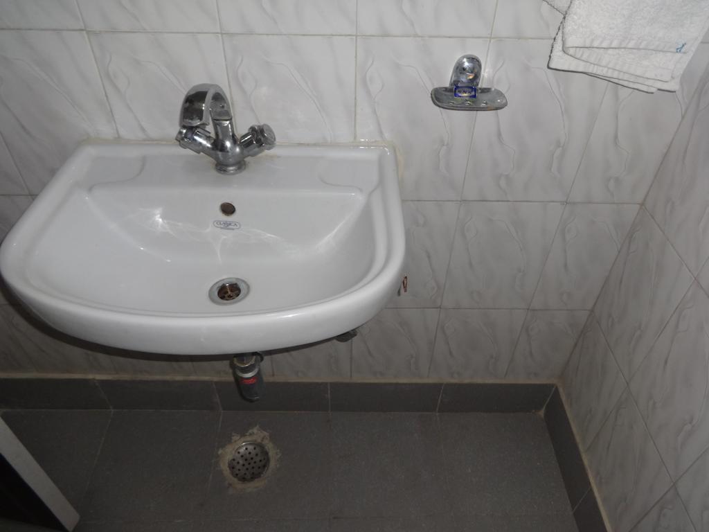 Hotel Grace New Delhi Phòng bức ảnh