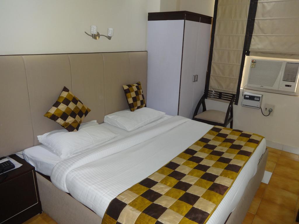 Hotel Grace New Delhi Phòng bức ảnh